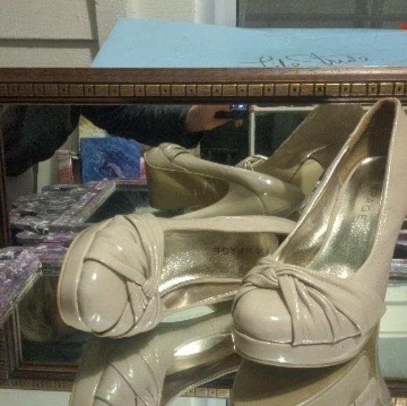 Heels - Picture 8 of 8